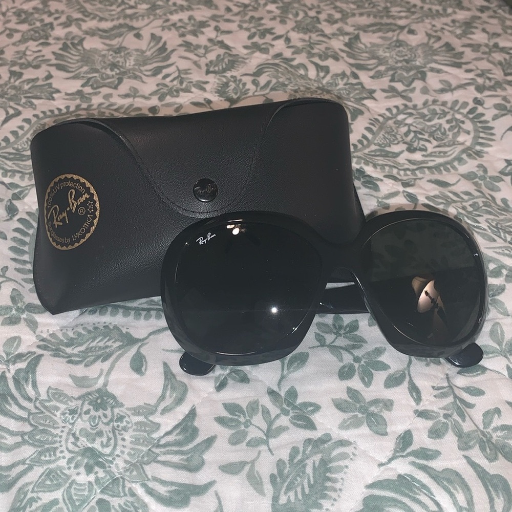 Womens Ray Ban Jackie O’s